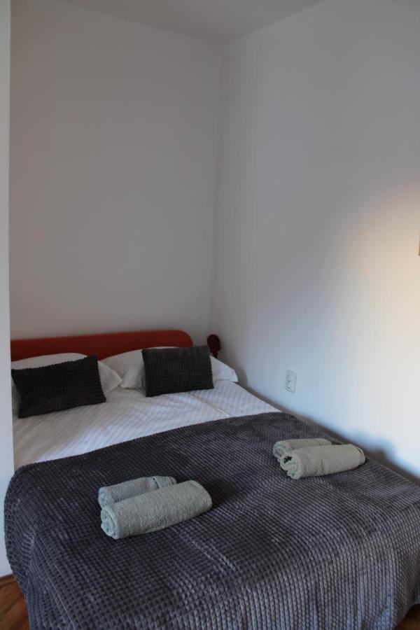 Studio Apartman Hinko Ðakovo Eksteriør billede
